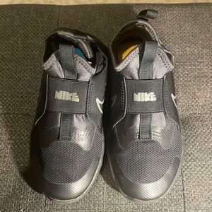 Boys Nike Flex Runner 2